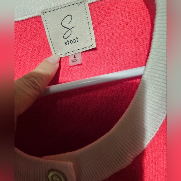 Sioni Red and White Button-Up Cardigan Size Large EUC 22 PTP - Picture 4 of 5